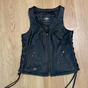 Harley Davidson womens Avenue Leather Vest size m